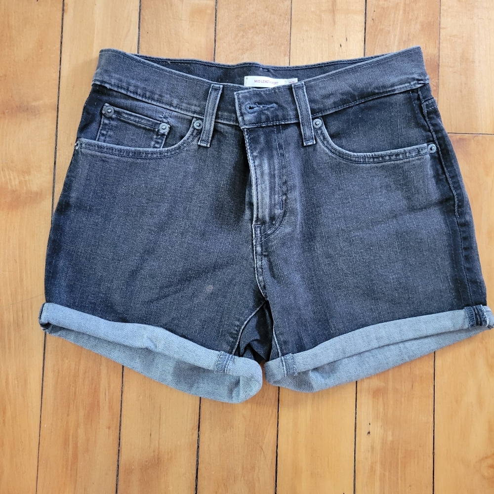 Levi Shorts, Black, Mid Length, Size 27, NWOT